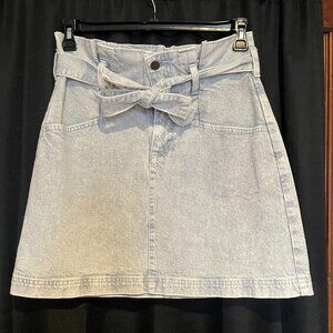 FINAL SALE: Light wash denim skirt, belted